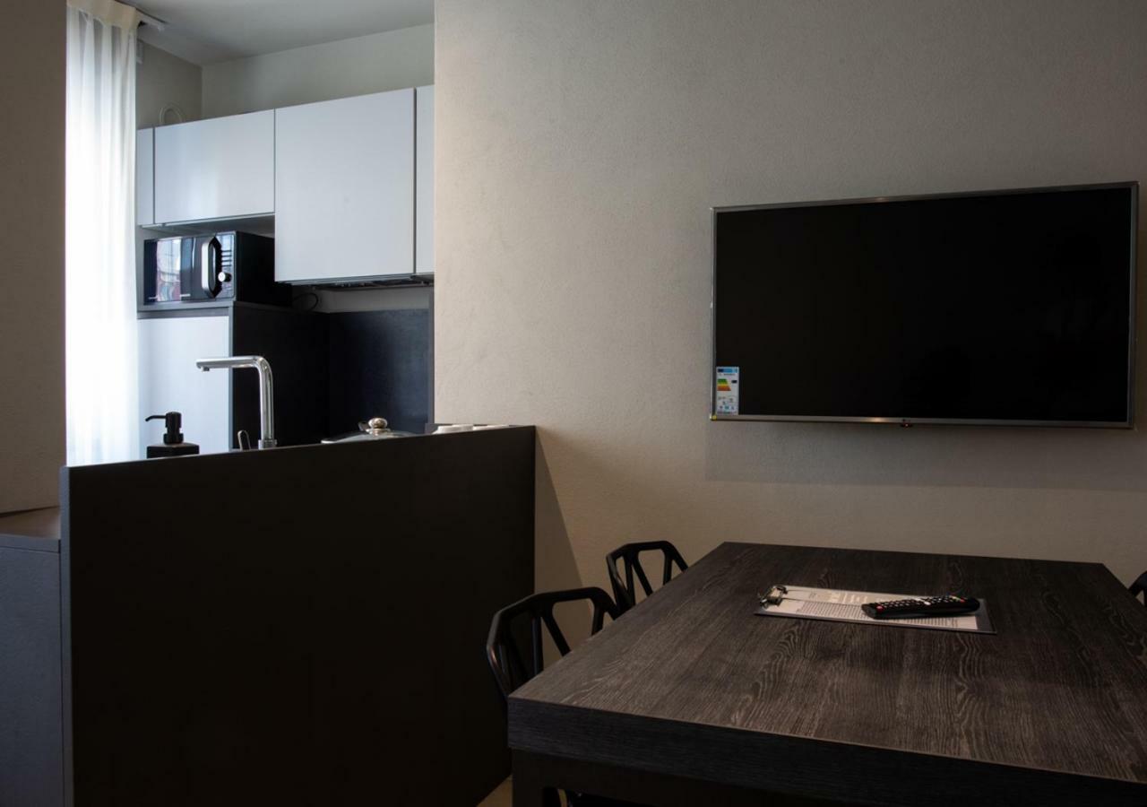 Astoria Living Apartments Bologna Exterior photo